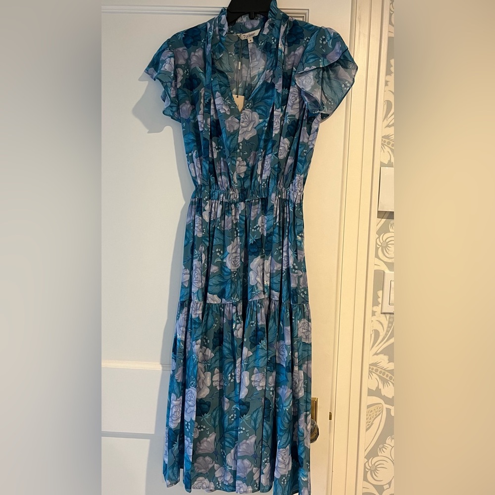NWT Tucker NYC blue floral silk midi dress, size M